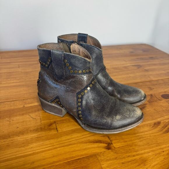 Circle G Inlay Studded Star Western Leather Ankle Boots Size 6 - Picture 2 of 7